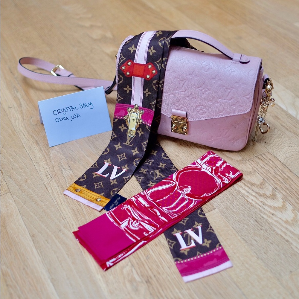 🚨 SOLD Louis Vuitton Bandeau Bundle Deal!!